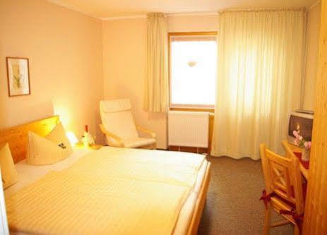 Landhotel Schaferhof Langenstein Extérieur photo