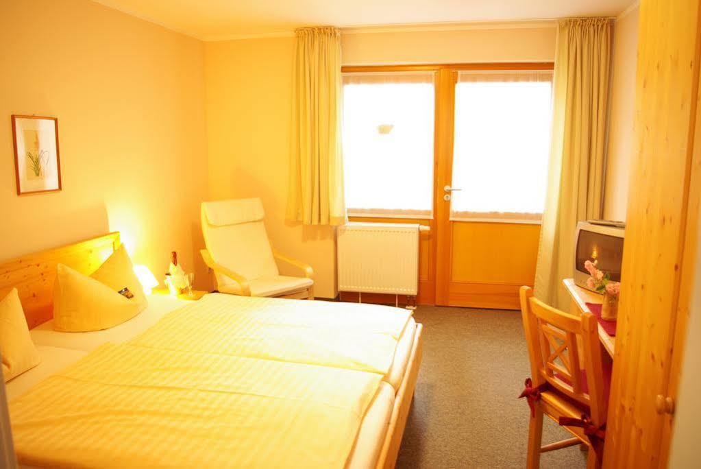 Landhotel Schaferhof Langenstein Extérieur photo